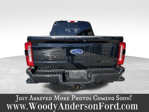 Used 2024 Ford F250 Lariat w/ Lariat Ultimate Package image 5