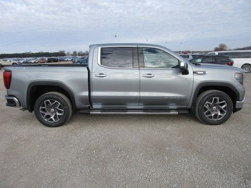 New 2026 GMC Sierra 1500 SLT w/ SLT Premium Package image 3