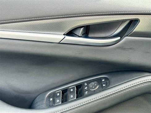 Used 2026 INFINITI QX60 Pure w/ Cargo Package image 19