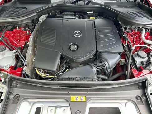 Certified 2025 Mercedes-Benz GLC 350e 4MATIC image 10
