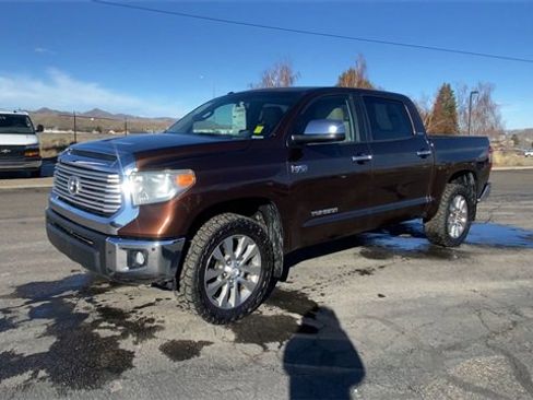 Used 2014 Toyota Tundra Limited w/ Limited Premium Package image 4