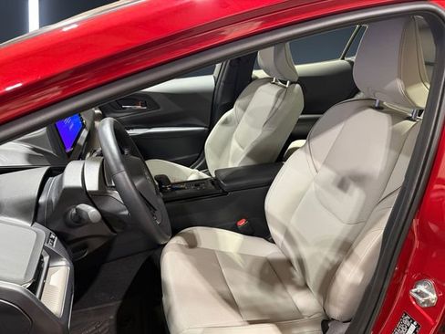 Used 2024 Toyota Prius Limited image 9