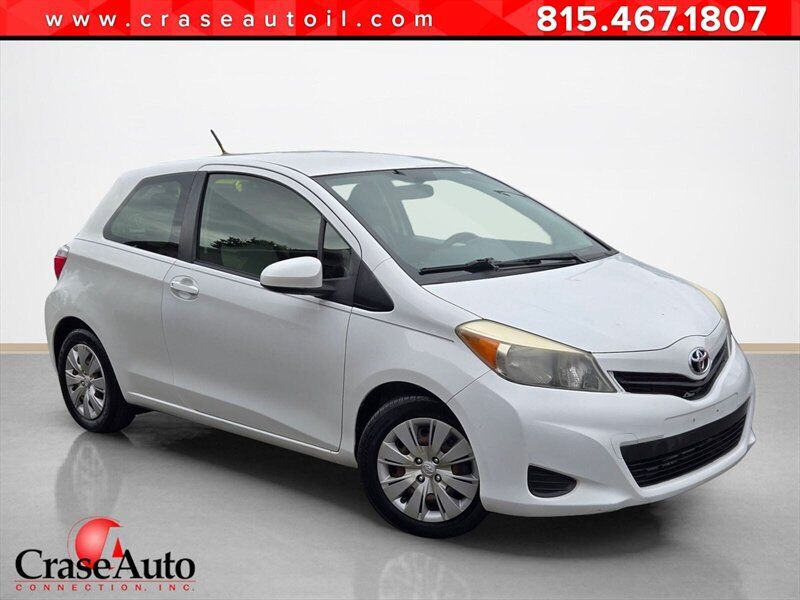 Used 2013 Toyota Yaris L FWD image 1