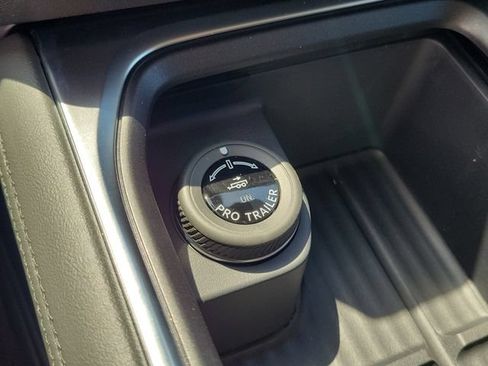 New 2027 Ford Expedition Max Active RWD image 27