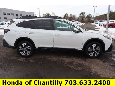 Used 2020 Subaru Outback Limited image 8