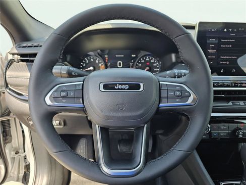 New 2026 Jeep Compass Latitude AWD/4WD image 19