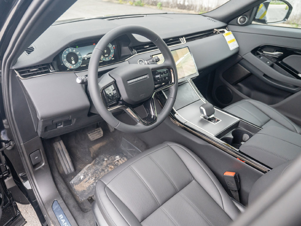 New 2026 Land Rover Range Rover Evoque S AWD/4WD image 11