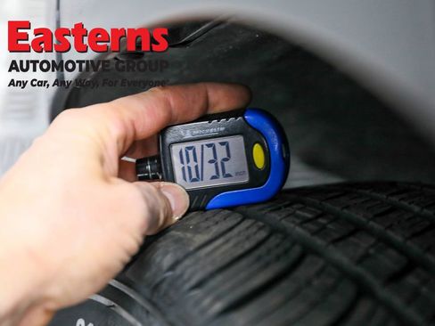 Used 2024 Volkswagen Taos S image 26