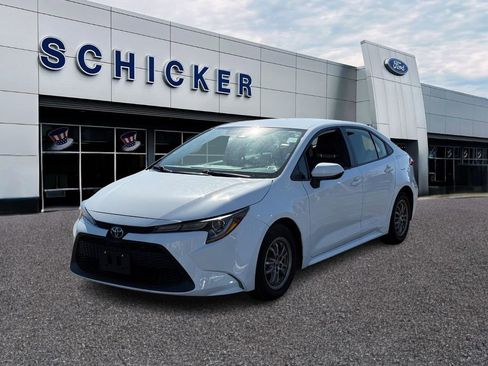 Used 2021 Toyota Corolla LE image 4