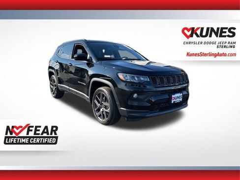 New 2026 Jeep Compass Latitude image 1