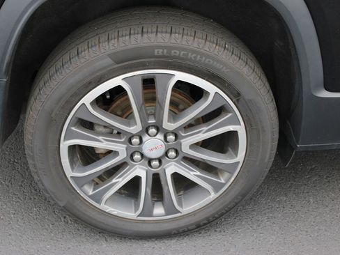 Used 2019 GMC Acadia SLT AWD/4WD image 26