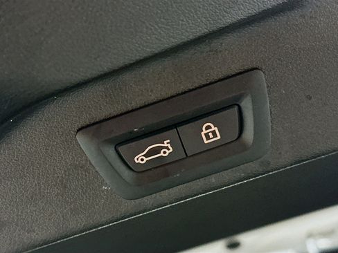 Used 2021 BMW X5 xDrive40i image 29