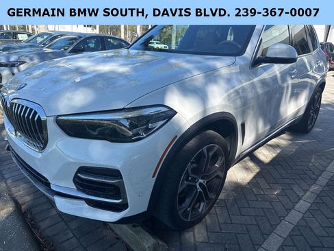 Certified 2023 BMW X5 sDrive40i w/ Premium Package image 2