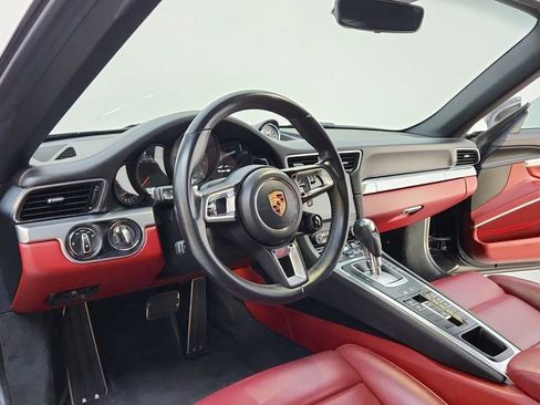 Used 2017 Porsche 911 Targa 4S image 13