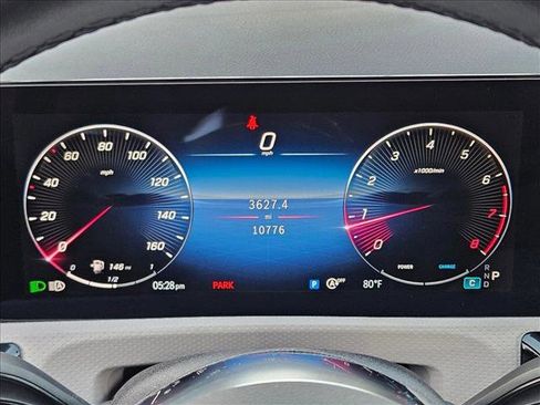 Used 2024 Mercedes-Benz CLA 250 image 11