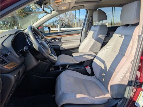 Used 2017 Honda CR-V Touring image 13