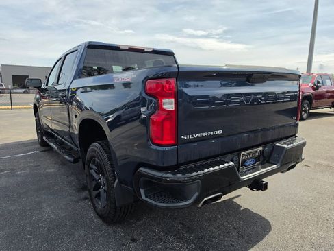 Used 2020 Chevrolet Silverado 1500 LT Trail Boss AWD/4WD image 2