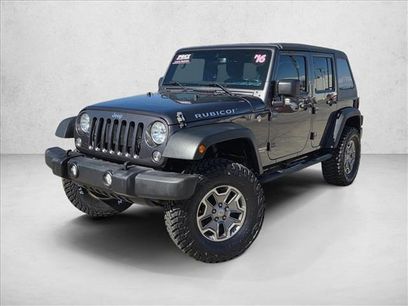 Used 2016 Jeep Wrangler Unlimited Rubicon w/ Connectivity Group