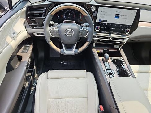 Used 2023 Lexus RX 350 AWD w/ Accessory Package (K3) image 13