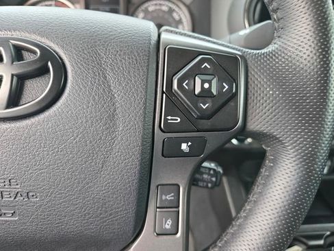 Certified 2023 Toyota Tacoma TRD Off-Road AWD/4WD image 25