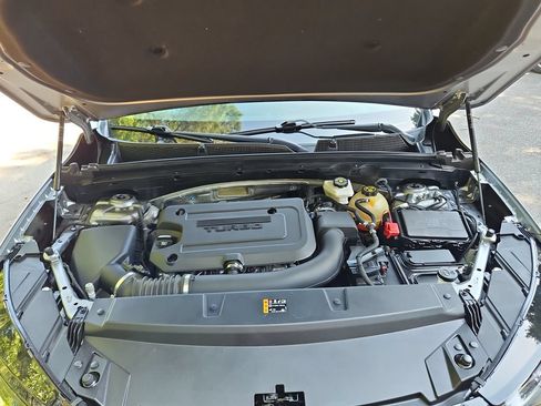 Used 2023 Buick Envision Essence w/ Sport Touring Package AWD/4WD image 37