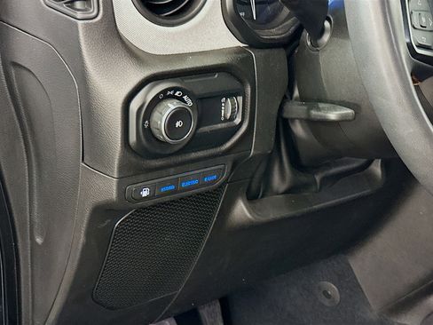 Used 2024 Jeep Wrangler Sport S w/ Convenience Group image 17