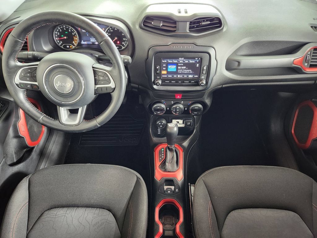 Used 2016 Jeep Renegade Trailhawk AWD/4WD image 15