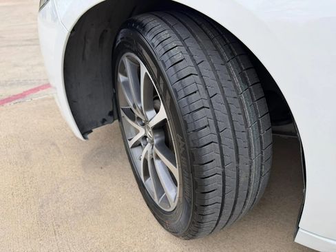 Used 2015 Acura TLX V6 w/ Technology Package image 33