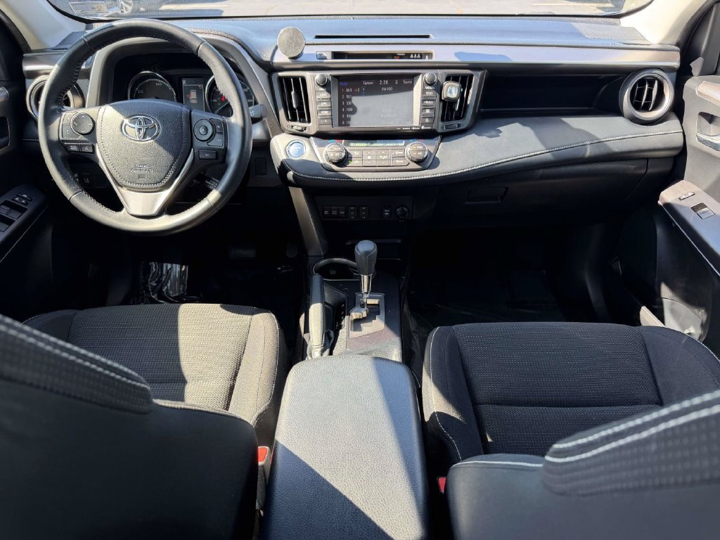 Used 2018 Toyota RAV4 XLE w/ Convenience Package AWD/4WD image 20