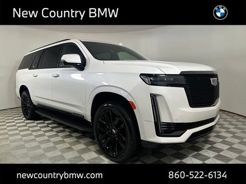 Used 2024 Cadillac Escalade ESV Sport Platinum w/ LPO, ONYX Package AWD/4WD image 1