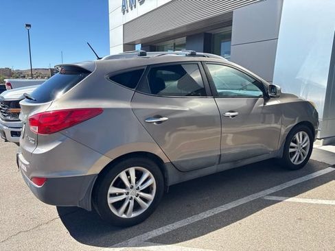 Used 2013 Hyundai Tucson Limited FWD image 3