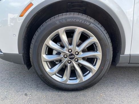 Used 2022 Lincoln Corsair AWD w/ Premium Package image 11