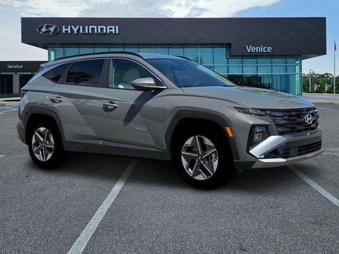 New 2026 Hyundai Tucson SEL FWD image 10