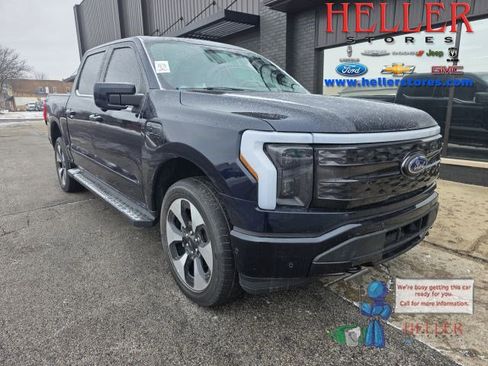 Used 2022 Ford F150 Lightning Platinum image 1