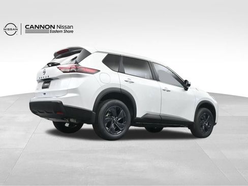 New 2026 Nissan Rogue SV w/ Cold Weather Package FWD image 29