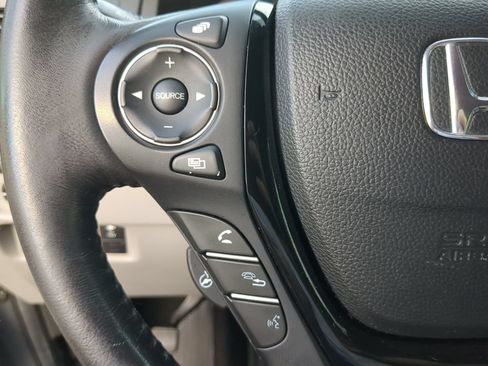 Used 2020 Honda Ridgeline RTL-E image 65