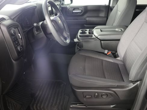 Used 2024 Chevrolet Silverado 2500 Custom AWD/4WD image 16
