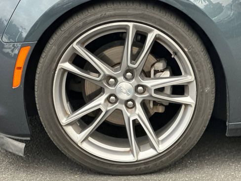 Used 2019 Chevrolet Camaro LT w/ RS Package image 39