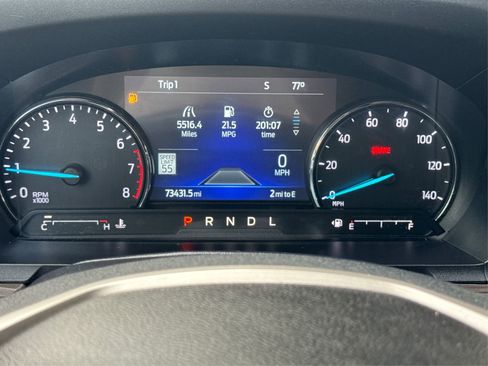 Used 2022 Ford Explorer Limited image 21