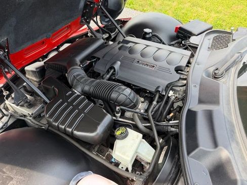 Used 2008 Pontiac Solstice Convertible w/ Premium Package RWD image 30