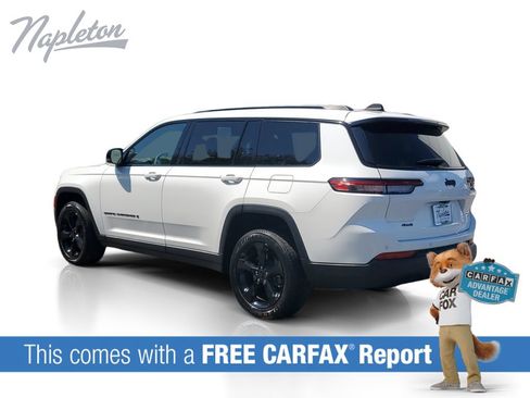 Used 2023 Jeep Grand Cherokee L Laredo AWD/4WD image 3