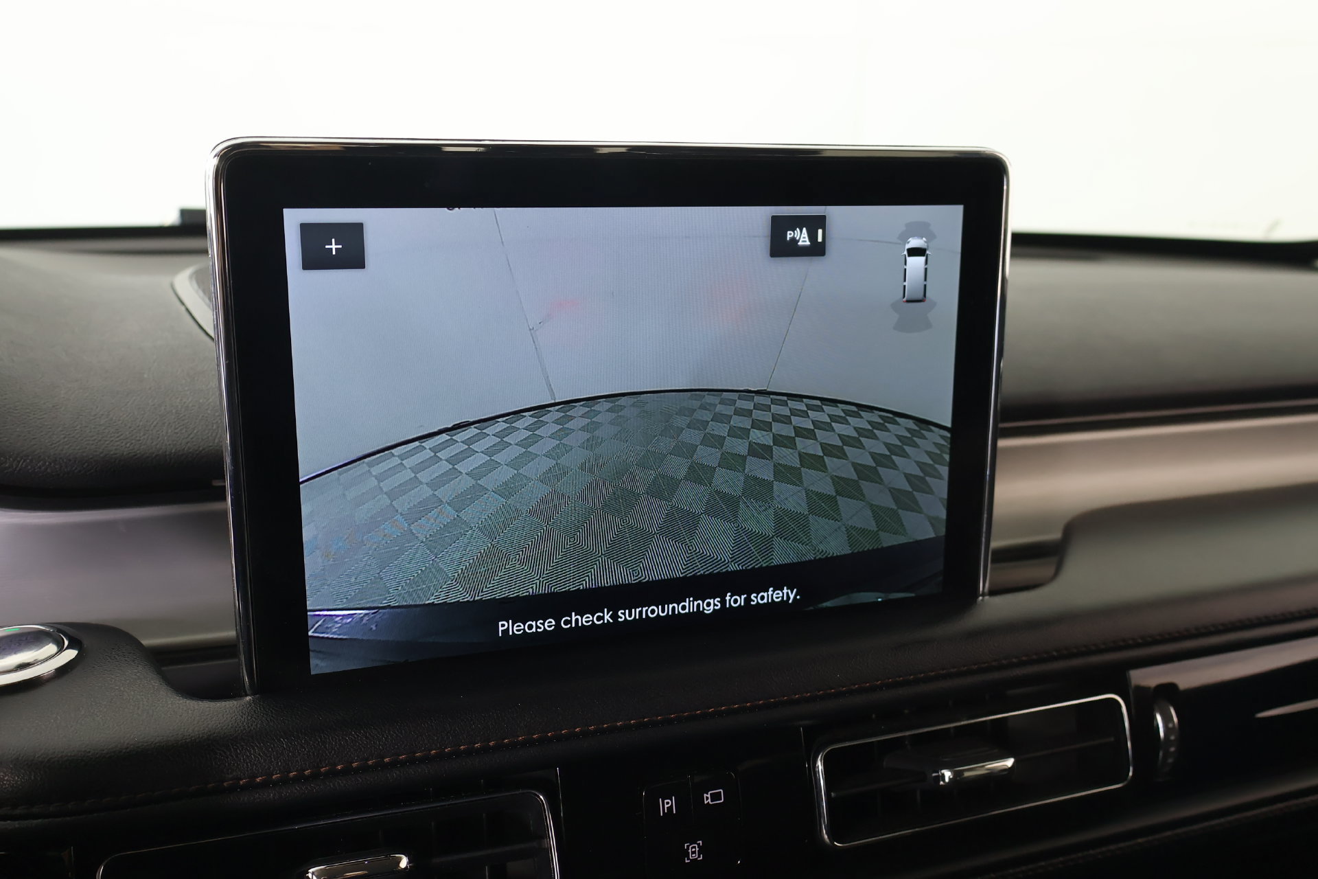 Used 2023 Lincoln Aviator 2WD image 6