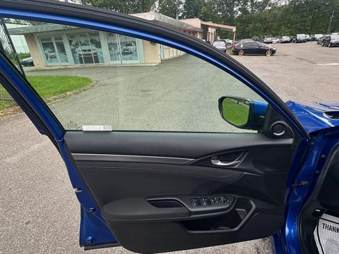 Used 2018 Honda Civic EX image 25