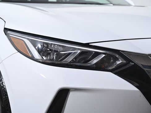 Used 2023 Nissan Sentra SV w/ All-Weather Package image 5