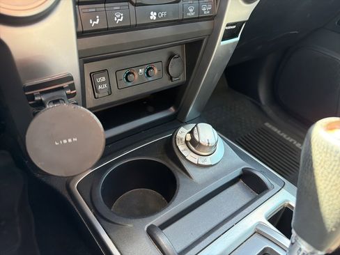 Used 2016 Toyota 4Runner Limited image 12