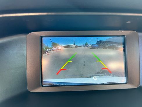 Used 2016 Ford Focus SE FWD image 22