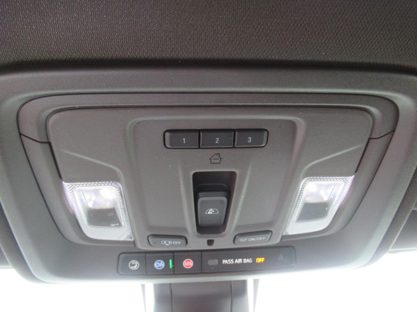 Used 2022 GMC Sierra 2500 Denali AWD/4WD image 32