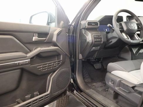 New 2026 Toyota Tacoma TRD Off-Road AWD/4WD image 9