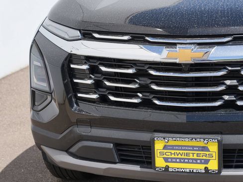 Used 2025 Chevrolet Equinox LT AWD/4WD image 26