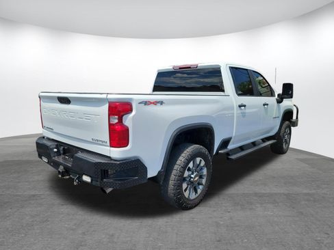 Used 2023 Chevrolet Silverado 2500 Custom w/ Custom Value Package AWD/4WD image 17
